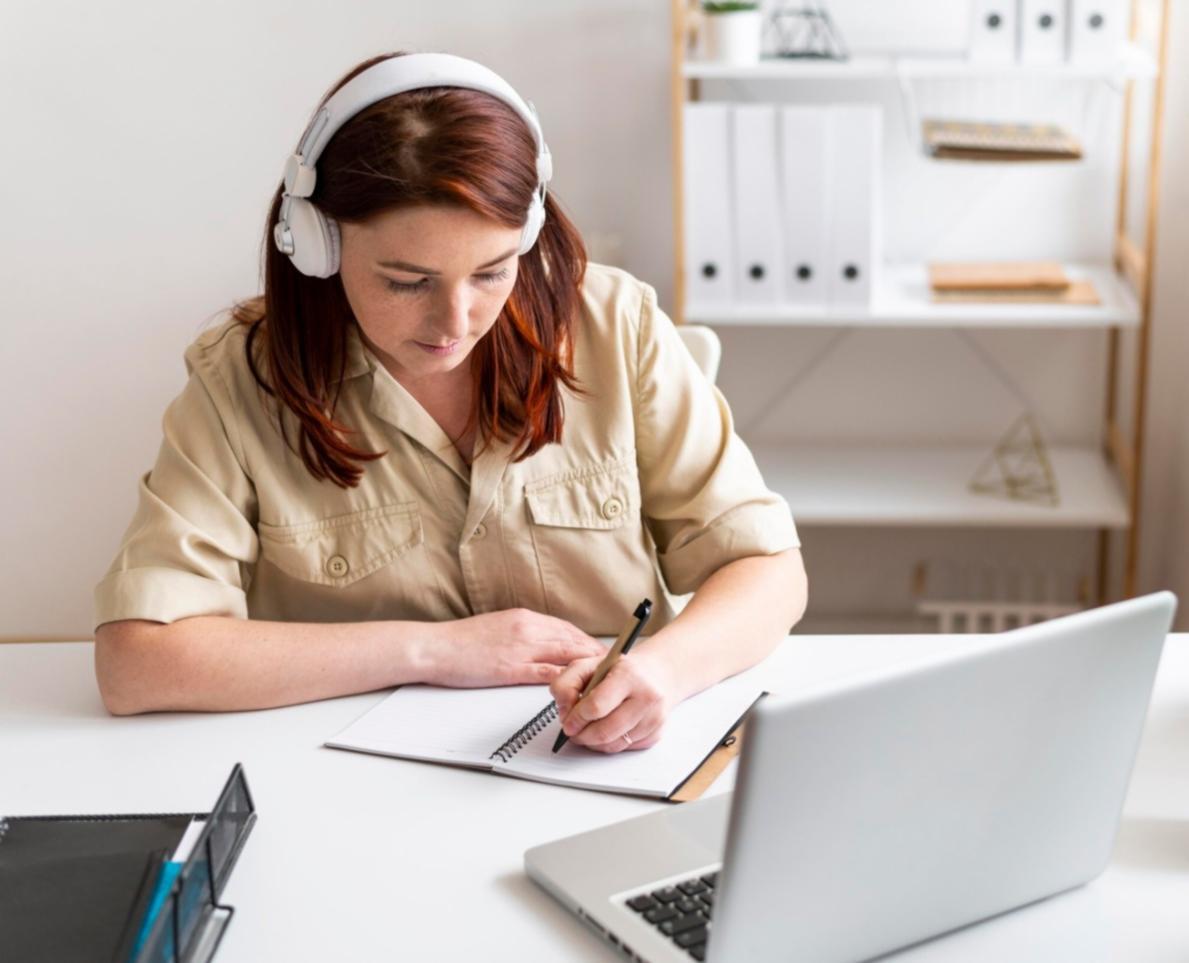 Процес створення описового тексту